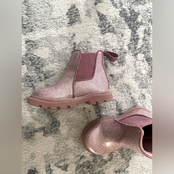 Native - Glitter Chelsea Boot - Picture 3 of 4